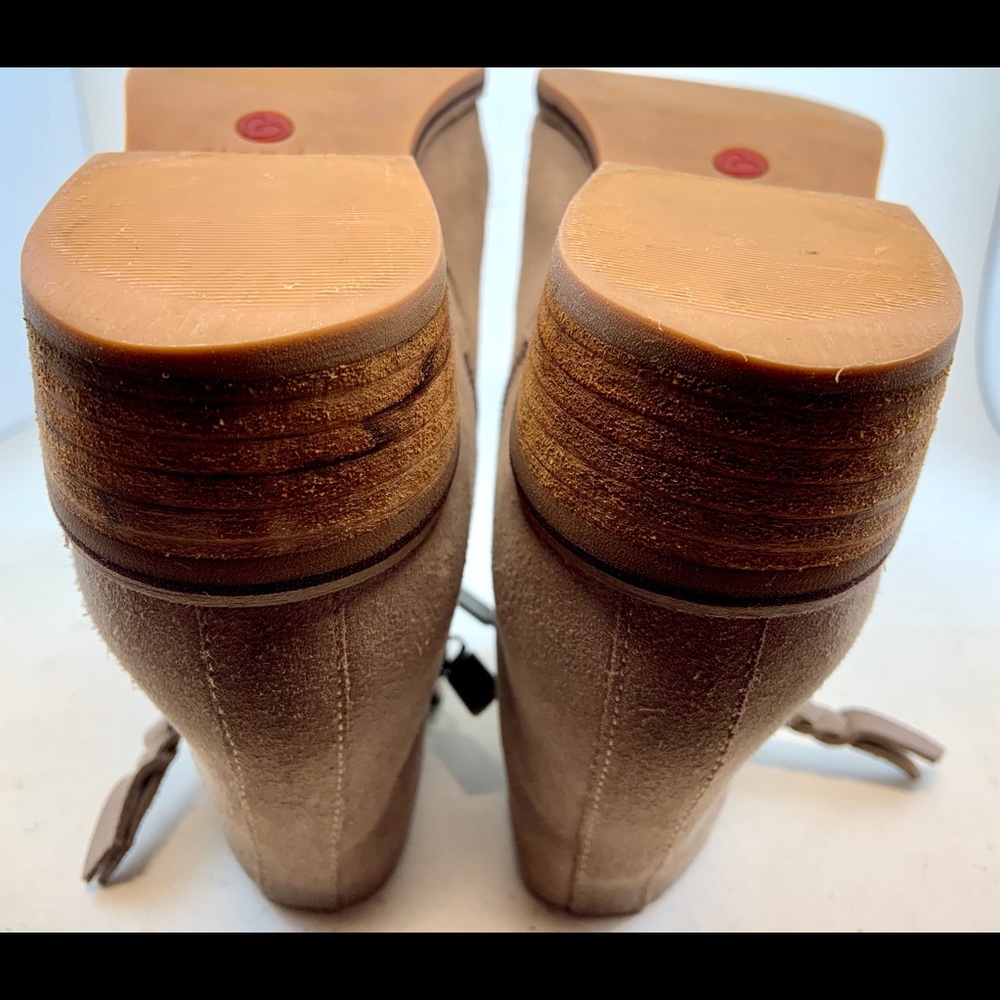 Blondo Suede Liam Waterproof Booties Ankle Boots - Picture 12 of 12